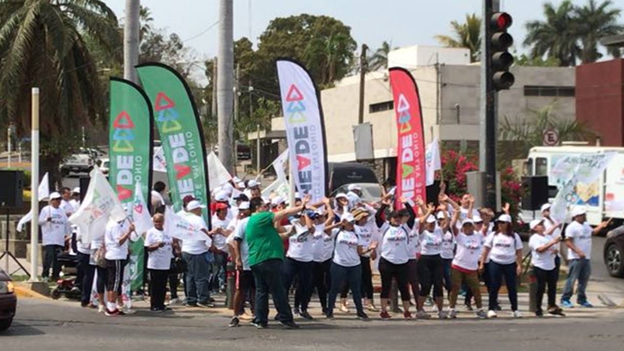 Priístas toman las calles en todo el país en apoyo a Meade